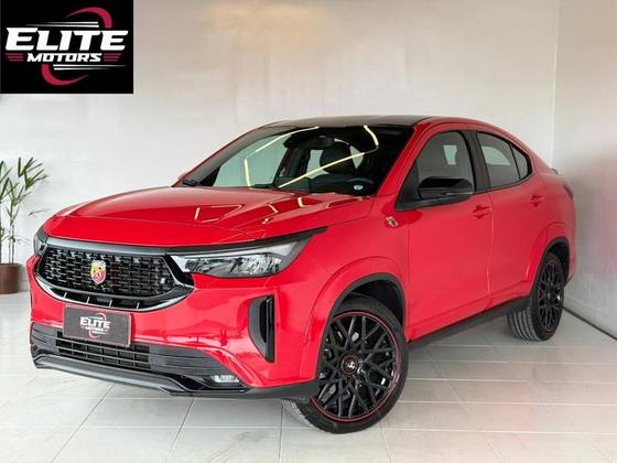 FIAT FASTBACK 1.3 TURBO 270 FLEX ABARTH AT6 FIAT FASTBACK 1.3 TURBO 270 FLEX ABARTH AT6